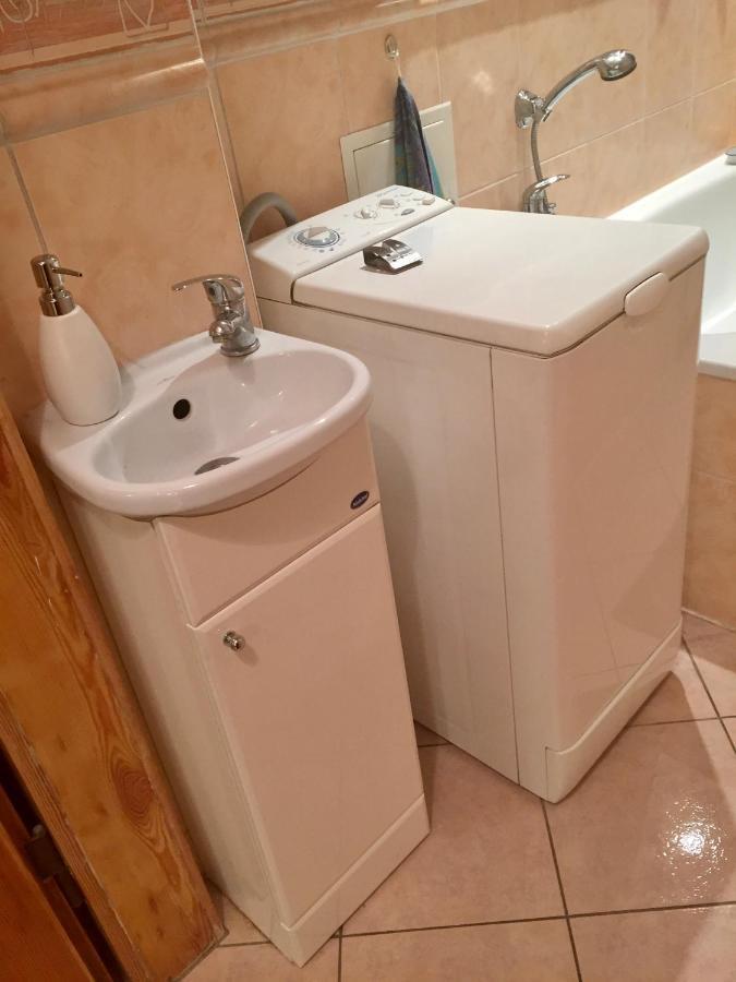 Apartament Joanna Parter Blisko Onkologii I Strefy Ekonomicznej Gliwice Exterior foto